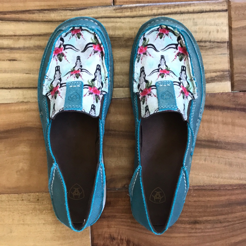 Women’s Ariat Cruiser shoe